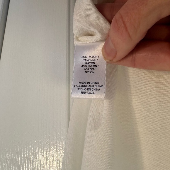 NWT BOBEAU V Neck white top blouse dolman cap sleeves women's size XS NEW - Picture 6 of 7